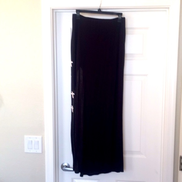inluv Black Long Skirt, White crosses, side slit M - Picture 6 of 9